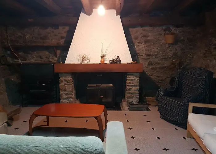 Casa Joanet Feriehus Unarre